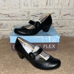 Life Stride Soft System Rozz 2” Heels Black sz 8.5